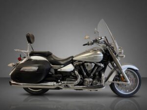 2009 Yamaha Stratoliner 1900 Miles: 18,691, $4,995.00